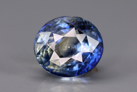 Bi Colour Sapphire - 3.35ct - KBC115926