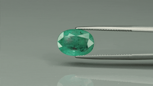Emerald - 3.7ct - KE112120