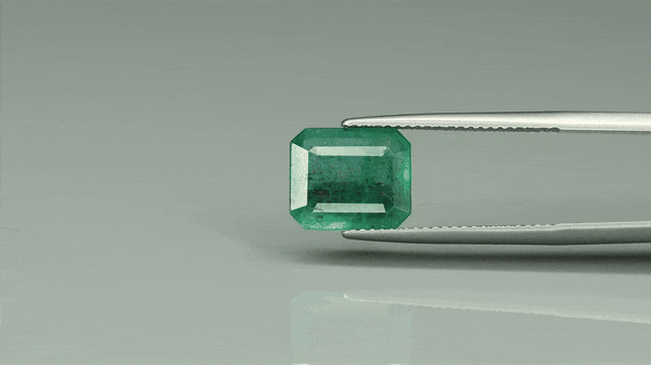 Emerald - 3.95ct - KE112130