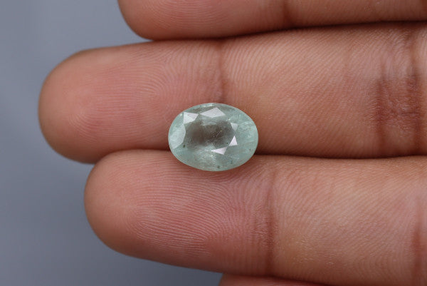 Emerald - 4.9ct - KE114029