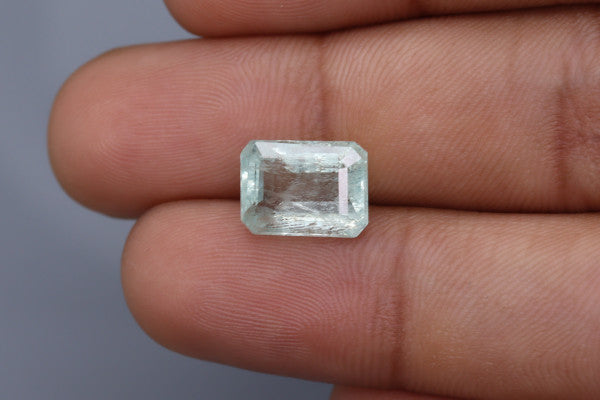 Emerald - 4.8ct - KE114030