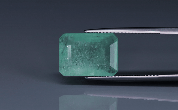 Emerald - 7.65ct - KE114032