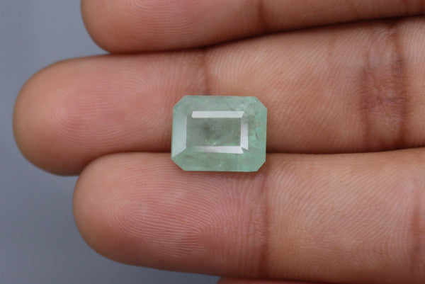 Emerald - 6.95ct - KE114036