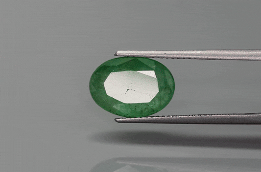 Emerald - 3.7ct - KE115085