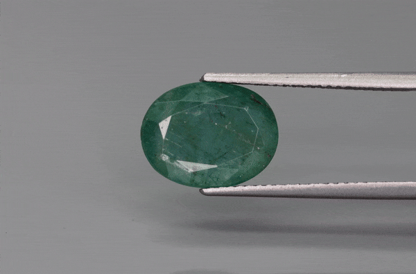 Emerald - 3.8ct - KE115267