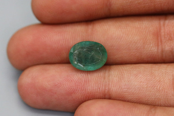 Emerald - 3.8ct - KE115267
