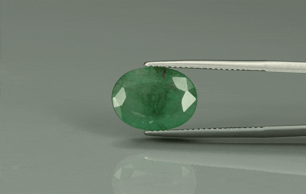 Emerald - 5.7ct - KE212675