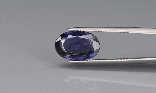 Iolite - 3.9ct - KN113377