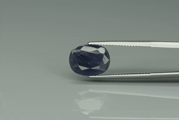 Iolite - 3.2ct - KN211646
