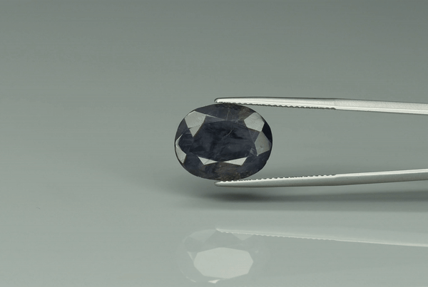 Iolite - 8.6ct - KN211647