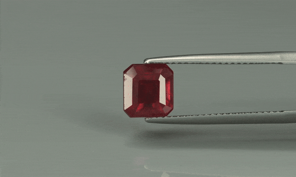 Ruby  - 3.95ct - KR110659