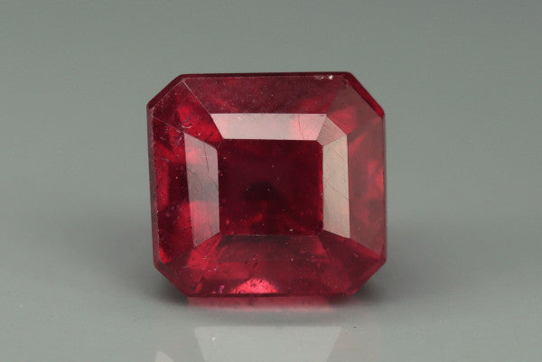 Ruby  - 3.95ct - KR110659