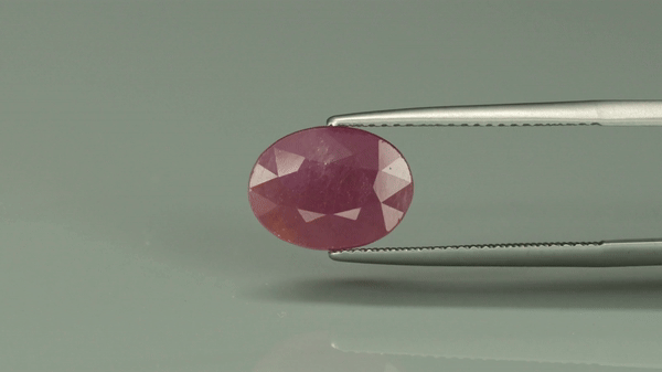 Ruby  - 4.9ct - KR112755