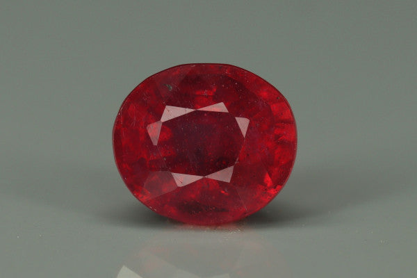 Ruby  - 4.7ct - KR112821