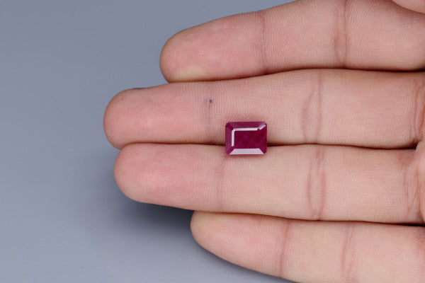 Ruby  - 5.6ct - KR113306