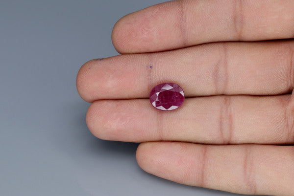 Ruby  - 6.1ct - KR113338