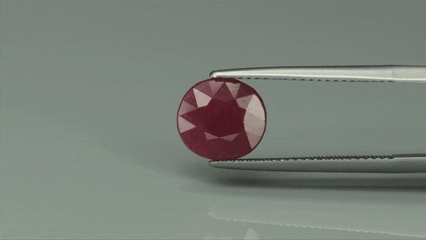 Ruby  - 3.7ct - KR113357