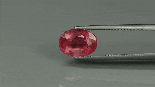 Ruby  - 3.8ct - KR212861