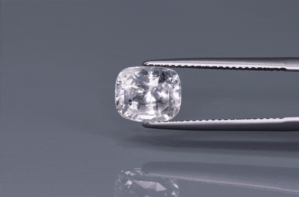 White Sapphire - 3.65ct - KWS114450