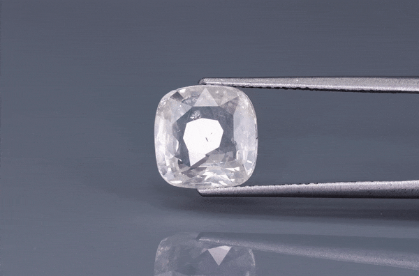 White Sapphire - 5.05ct - KWS114451