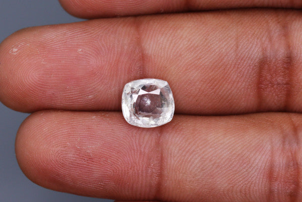 White Sapphire - 3.95ct - KWS214454