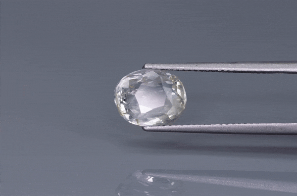 White Sapphire - 3.6ct - KWS214455