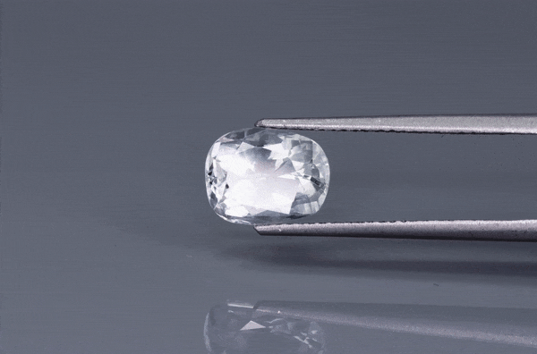 White Sapphire - 3.05ct - KWS214458