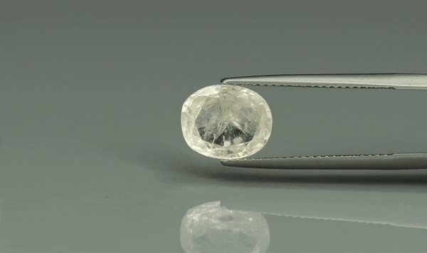 Yellow Sapphire - 3.7ct - KYS212167