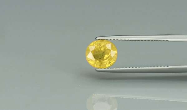 Yellow Sapphire - 3.45ct - KYSB111981