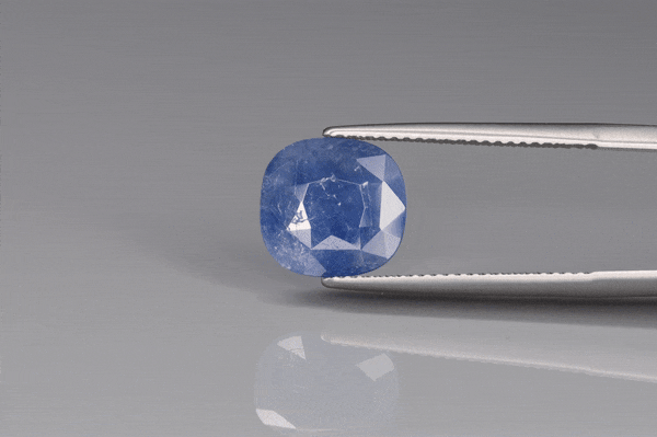 Blue Sapphire  - 3.95ct - KBS213125