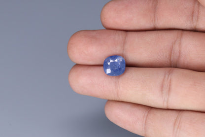 Blue Sapphire  - 3.95ct - KBS213125
