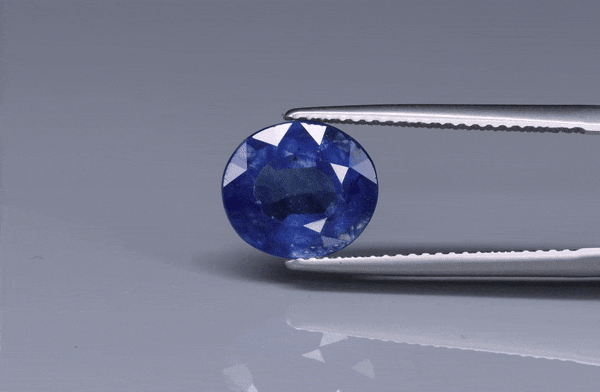 Blue Sapphire  - 3.85ct - KBSB114095