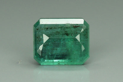 Emerald - 3.95ct - KE112130