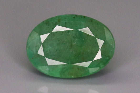 Emerald - 3.7ct - KE115085