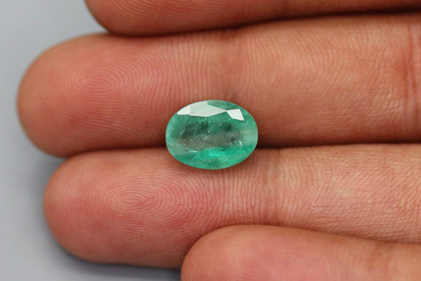 Emerald - 3.3ct - KE115270