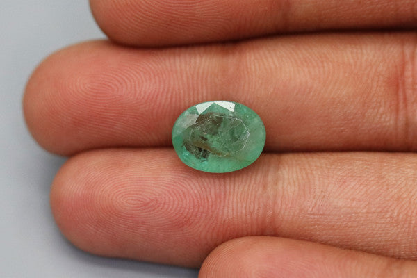 Emerald - 3.55ct - KE115271