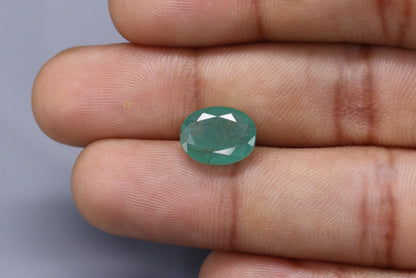 Emerald - 3.55ct - KE214396