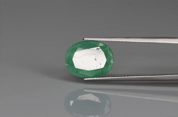Emerald - 4.7ct - KE214768