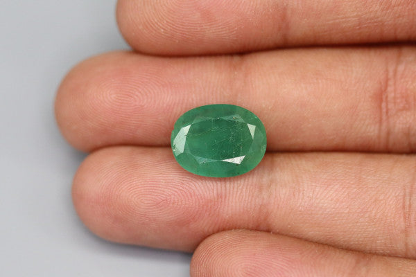 Emerald - 4.7ct - KE214768
