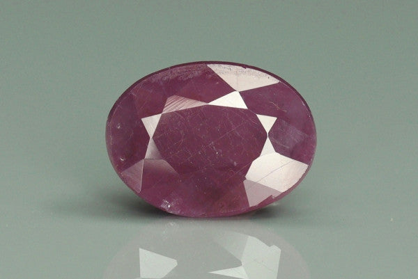 Ruby  - 3.9ct - KR109400