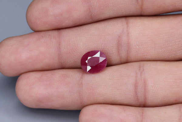 Ruby  - 3.65ct - KR113358