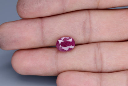Ruby  - 4.75ct - KR113359