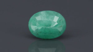 Emerald - 5.6ct - KE211398