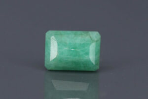Emerald - 9.3ct - KE211409